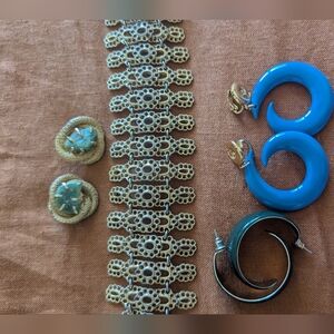 Lot Of Vintage Jewelry